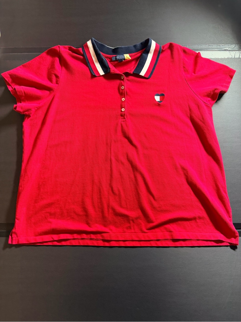 Tommy Hilfiger Women’s 2X Red Short Sleeve Polo Shirt Heart Flag Logo Stretch